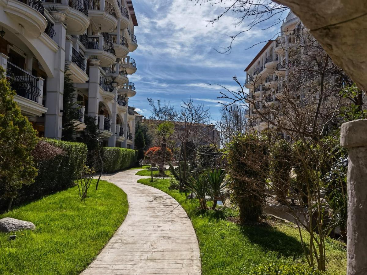 Harmony Suitеs Apartment Słoneczny Brzeg Zewnętrze zdjęcie