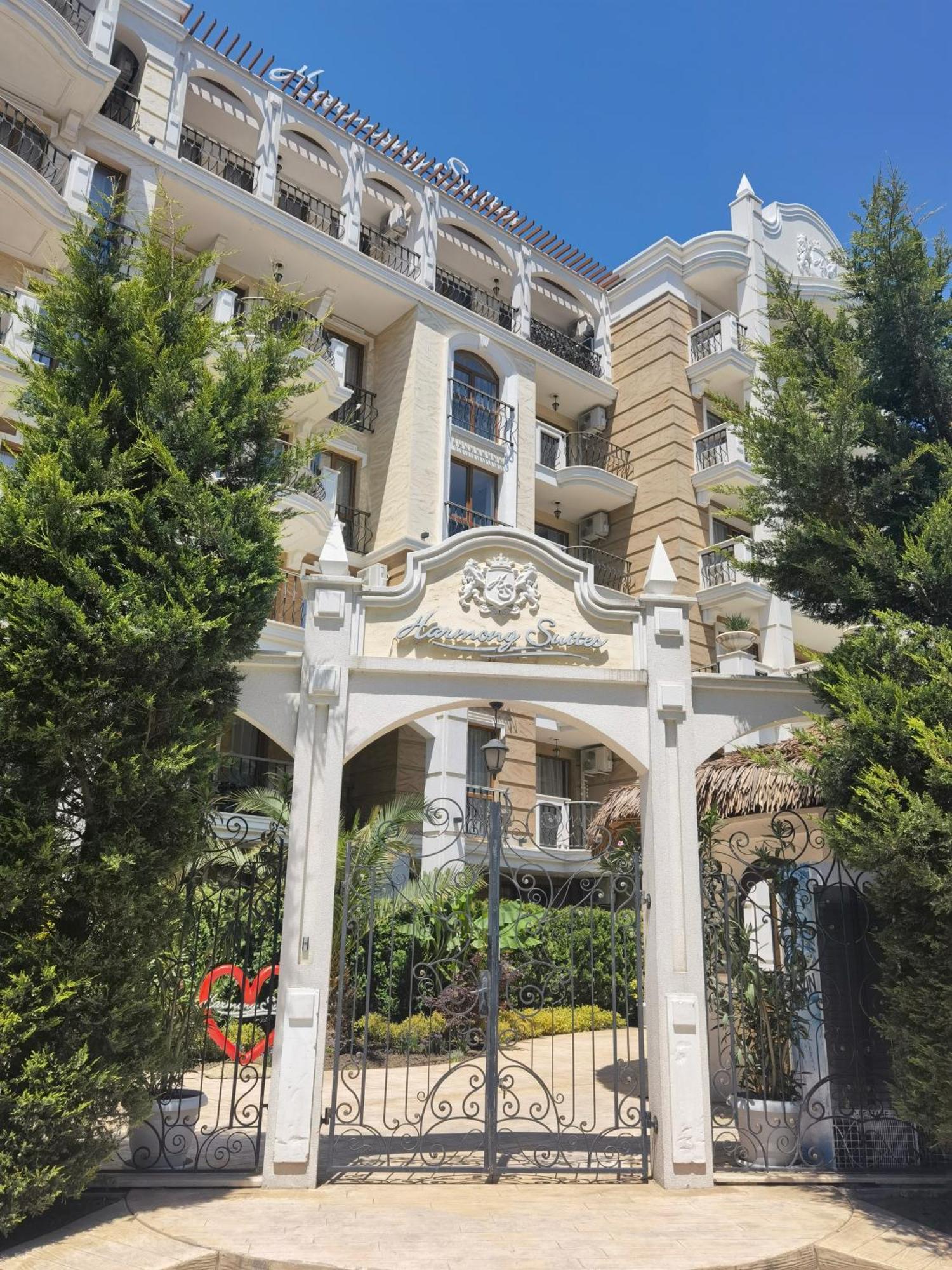 Harmony Suitеs Apartment Słoneczny Brzeg Zewnętrze zdjęcie